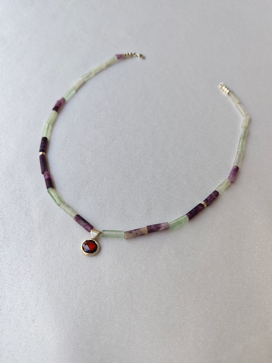 Atropos'un Kırmızısı / Red of Atropos — Flüorit & Garnet Kolye