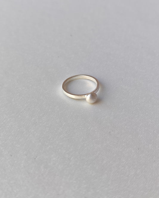 Luna Argent — El Yapımı Ay Motifli Gümüş Yüzük | moirai jewellery