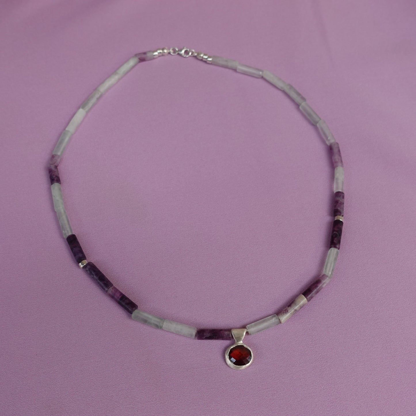 Atropos'un Kırmızısı / Red of Atropos — Flüorit & Garnet Kolye